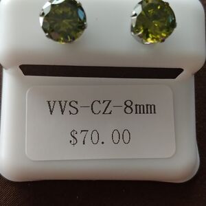 VVS-CZ Green 8mm Earrings